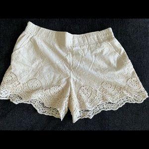 Girly Shorts with Pockets